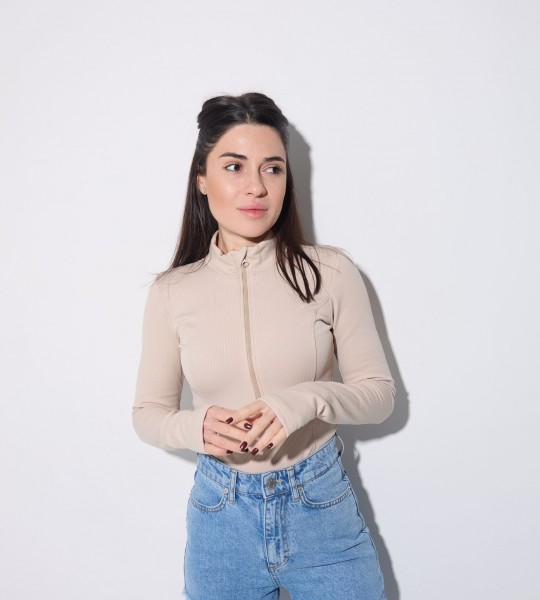 Лонгслів Zip Line Молочний | Showroom By Nona — зображення 2 Лонгслів Zip Line Молочний | Showroom By Nona — зображення 2